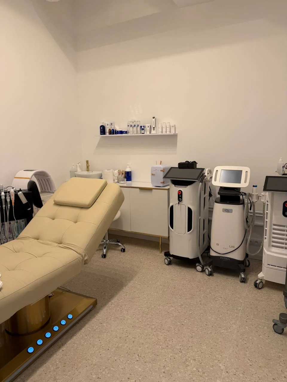 Cellulit – kompleksowy plan działania — informacje OG Cosmetology